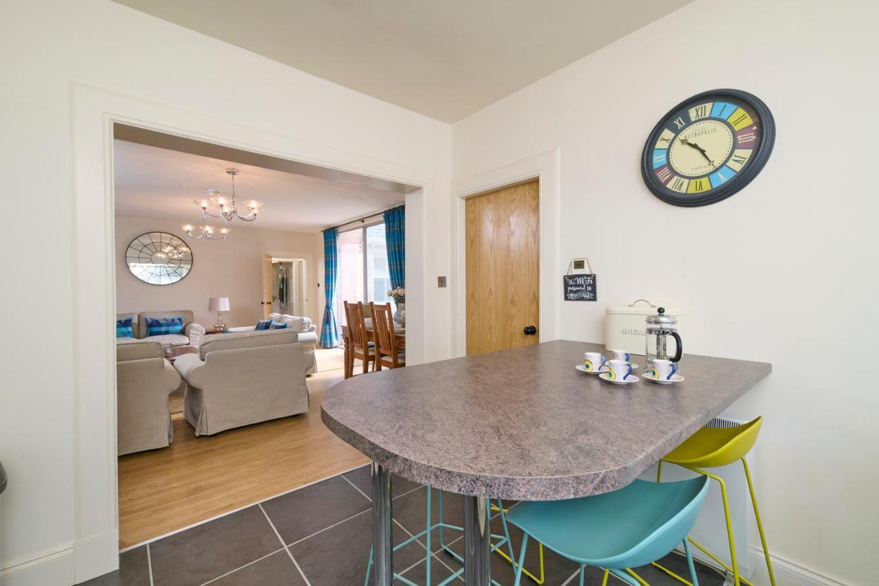Monkland Cottage ネアン エクステリア 写真
