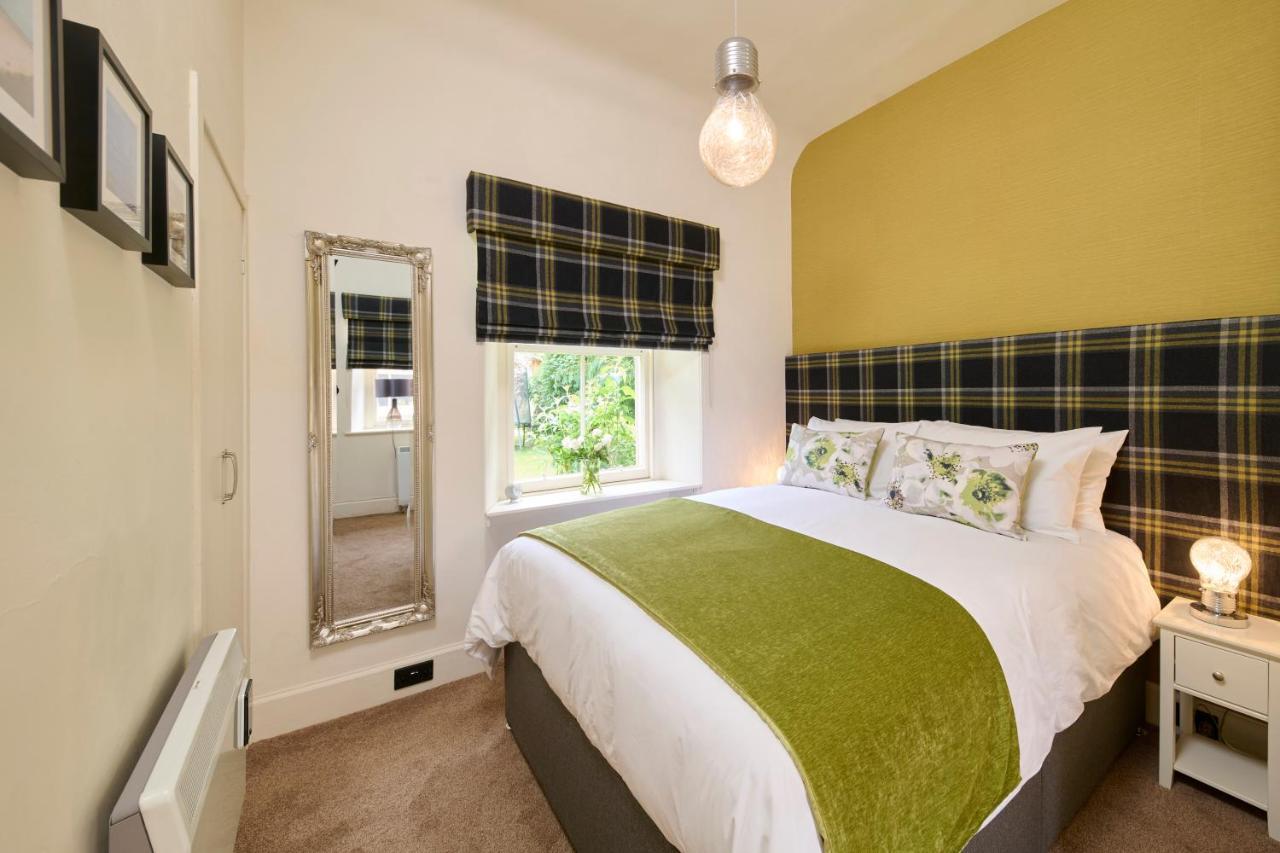 Monkland Cottage ネアン エクステリア 写真