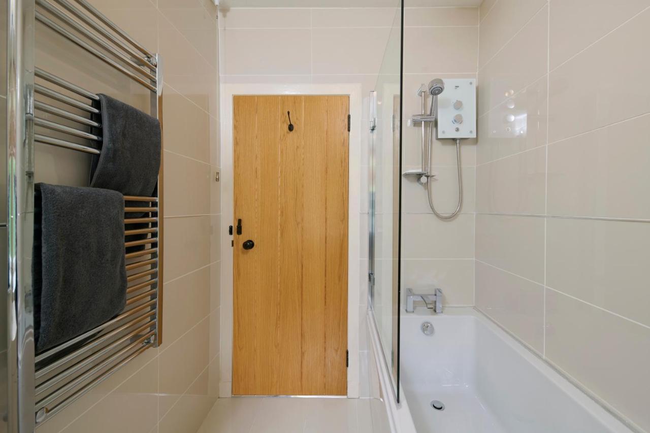 Monkland Cottage ネアン エクステリア 写真